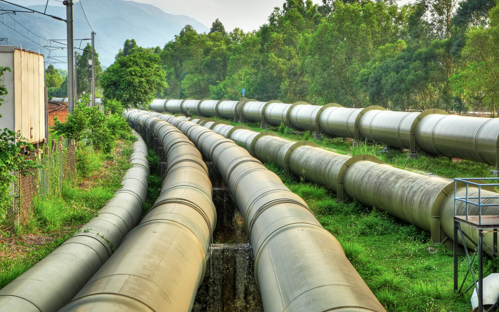 EMI BETWEEN OVERHEAD POWER LINES & BURIED PIPELINES